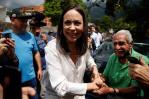 María Corina Machado designa a una filósofa para enfrentar a Nicolás Maduro en las elecciones