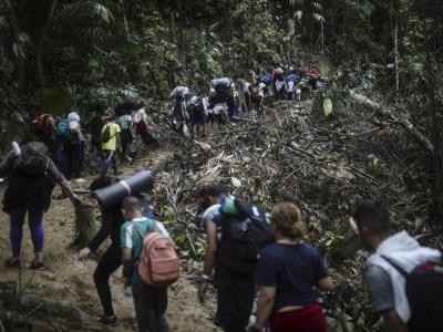 Un número superior a 100,000 migrantes cruzaron el Darién en su ruta hacia Estados Unidos.