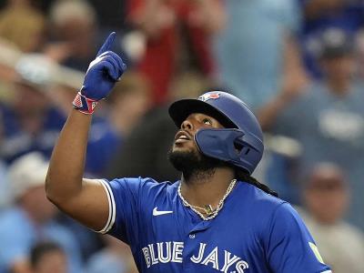 Vladimir Guerrero Jr. lidera el ataque de los Azulejos hacia la victoria