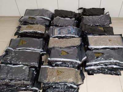 118 paquetes de droga son confiscados en el Aeropuerto del Cibao