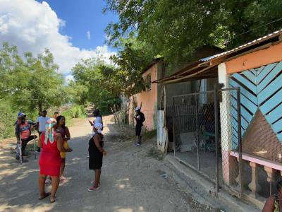 Agentes de Migración acusados de robar casas pertenecientes a haitianos