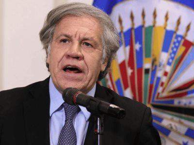 Almagro solicita que México y Ecuador se comprometan con el "diálogo" y propone una reunión de la OEA