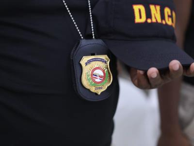 Arrestan a hijo de exsenadora Sonia Mateo por tráfico de drogas