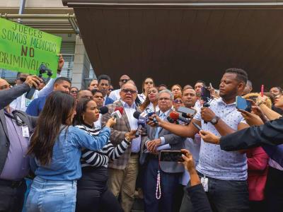 Colegio Médico Dominicano: "Nuestro trabajo es curar, no delinquir"