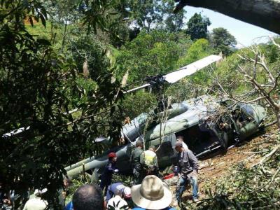 Colombia: Fatal accidente de helicóptero cobra la vida de nueve militares