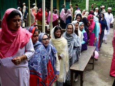 Comienzan votaciones en la India para la segunda etapa de elecciones generales