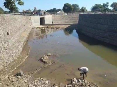 ¿Cómo se llevó a cabo la puesta en operación del canal en el Río Masacre?