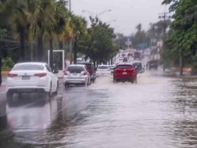 El COE eleva provincias a nivel de alerta amarilla debido a la vaguada