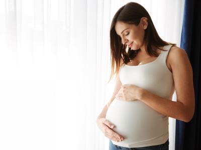 El envejecimiento biológico se acelera en mujeres jóvenes embarazadas