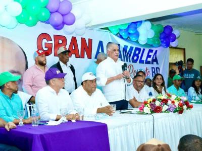 El Gobierno debe tomar medidas contra la inflación, declara Miguel Vargas