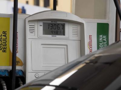 El Gobierno mantiene los precios de los subsidios para los combustibles