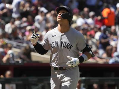 El partido entre Yankees y Marlins se retrasa 4 horas debido a un eclipse solar