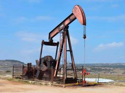 El precio del barril de petróleo de Texas finaliza en 85.43 dólares