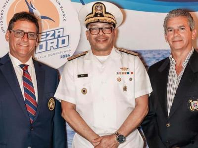 Excelente desempeño en competencia de pesca de Marlin Blanco del CNSD