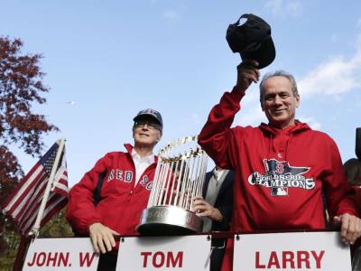 Falleció Larry Lucchino, pieza clave en la recuperación de los Medias Rojas