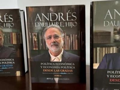 Firma de libros con Andy Dauhajre en Cuesta Libros