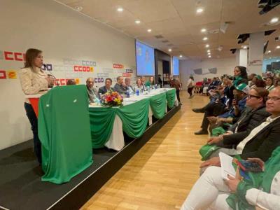 Ingrid Mendoza participa en evento de la Fuerza del Pueblo en Barcelona