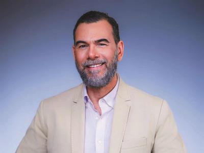 José Roberto Díaz García disfruta de un fin de semana en Punta Cana
