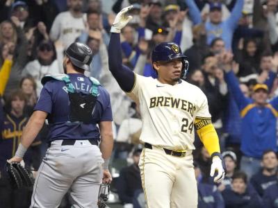 Los Cerveceros de Milwaukee vencen a Seattle
