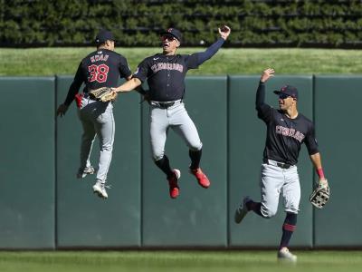 Los Guardianes de Cleveland limitan a los Mellizos a solo 2 hits en su victoria