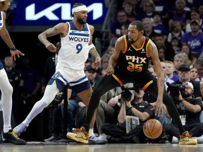 Los Suns crearon un equipo muy fuerte, pero no lograron ganar en los playoffs