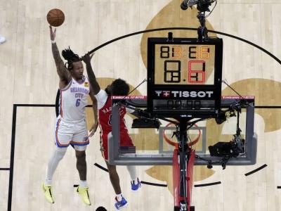 Oklahoma City Thunder gana contra los Pelicans y se ponen adelante 3-0