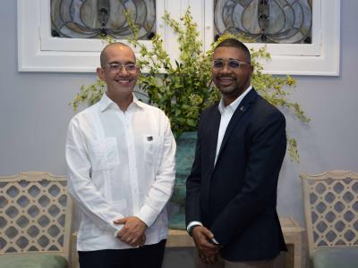 Presentación de la suite de lujo en la Casa de los Vitrales