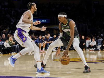Reid lleva a Timberwolves a la victoria mientras Lakers pierden sin la presencia de LeBron y Davis