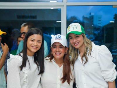 Respaldo de Karina Aristy a la candidata a diputada del Partido Revolucionario Moderno (PRM)