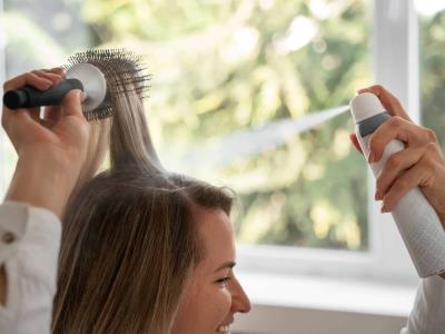 Rutinas para el cuidado del cabello: desmitificando algunas creencias erróneas