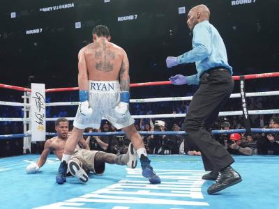 Ryan García hace caer a Haney en 3 ocasiones, pero no se lleva el título
