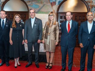 Se otorgan las primeras medallas de Ceapi a Luis Abinader y a Ito Bisonó