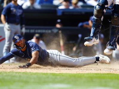 Soto conecta un doble y registra una marca de 4-2, subiendo su promedio a .354 en el enfrentamiento contra Tampa Bay