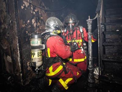 Tres personas fallecen en un incendio ocurrido en París