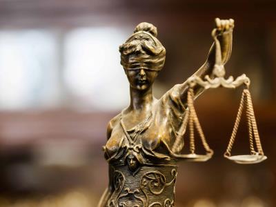 20 años de prisión por asesinato premeditado