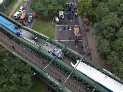 30 personas sufren heridas graves en un accidente de tren en Buenos Aires