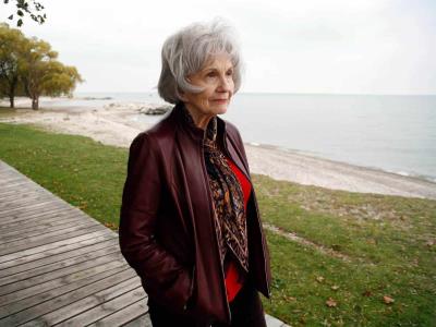 Alice Munro, la Nobel canadiense que sólo tenía tiempo para escribir