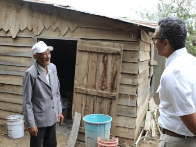 Aplicación de iniciativa para el mejoramiento del sistema de alcantarillado en Montecristi