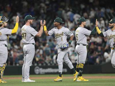 Bleday conecta cuadrangular y Joey Estes gana su primer juego en las Grandes Ligas