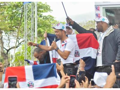 Carlos Silver busca convertirse en diputado de Santo Domingo Este después de intentar batir un récord Guinness