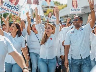 Carolina Mejía apoya la visión de Luis Abinader en Salcedo