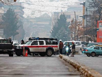 El grupo terrorista Estado Islámico reclama responsabilidad por el atentado en Afganistán dirigido a visitantes extranjeros.