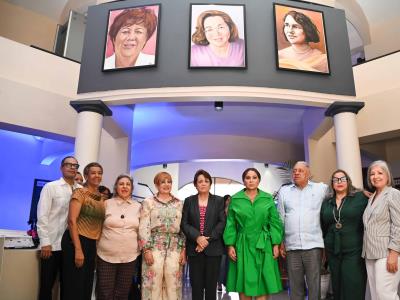 El Ministerio de la Mujer muestra retratos de mujeres destacadas de la República Dominicana