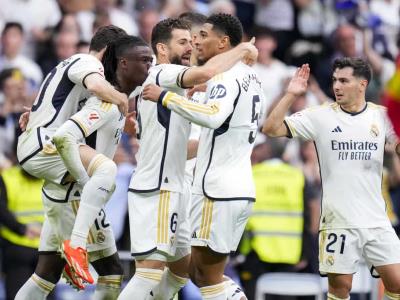 El Real Madrid se corona campeón de La Liga española luego de la derrota sufrida por el Barcelona