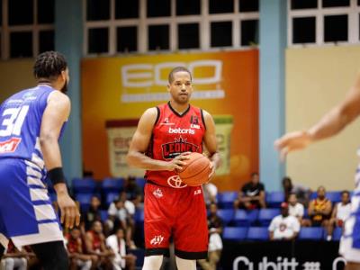 Eulis Báez ha sido designado como el entrenador principal de Leones de Santo Domingo