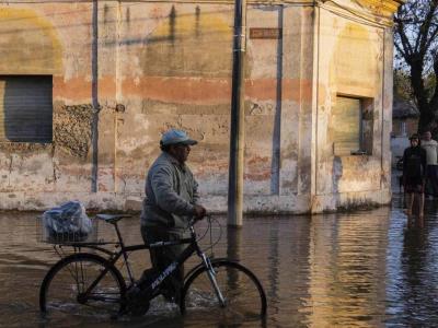 Inundaciones en Brasil: Presidente Lula suspende visita a Chile