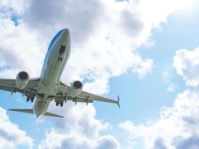 La Ley de Aviación Civil recibe un informe favorable