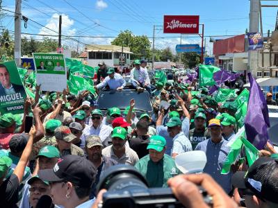 Leonel lidera marcha en regiones del norte