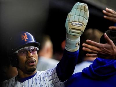 Lindor sale del partido de los Mets por presentar signos de resfriado