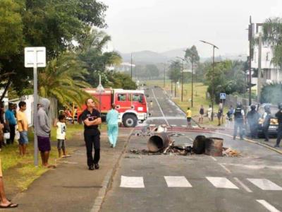 Llaman a la calma tras `violencias increíbles` en Nueva Caledonia